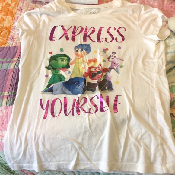 Justice Other - ”Inside Out” T-Shirt✌🏼